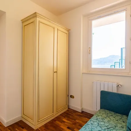 La Favorita Angera Tatil Evi Meina
