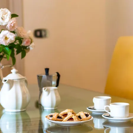 Tatil Evi La Favorita Angera Meina